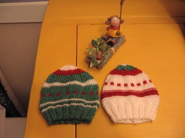 http://i471.photobucket.com/albums/rr74/milou45/bonnets001.jpg