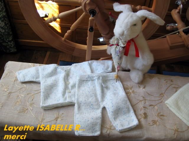http://i471.photobucket.com/albums/rr74/milou45/layettebmusse015.jpg