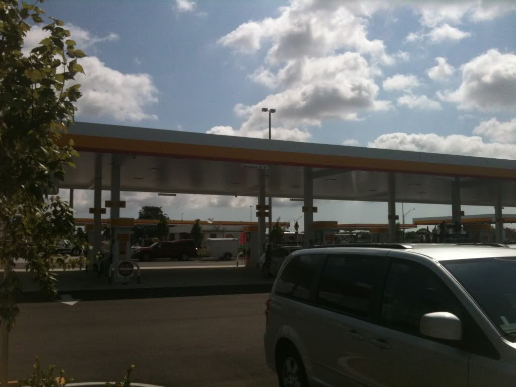 Florida Turnpike Pompano, Many pumps at the newly renovated Pompano rest stop
